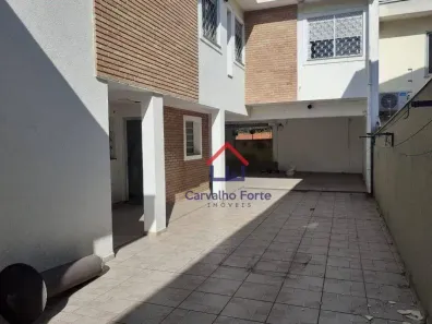 Casa com 3 Quartos à venda, 400m² no Vila Romano, São Paulo