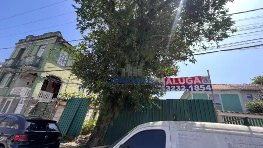 Lote/Terreno para alugar, 300m² no Marapé, Santos