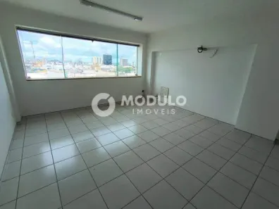 Sala Comercial para alugar, 36m² no Centro, Uberlândia