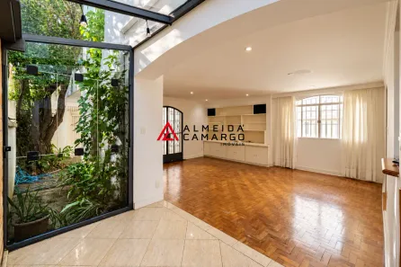 Casa com 3 Quartos à venda, 354m² no Jardim Luzitânia, São Paulo
