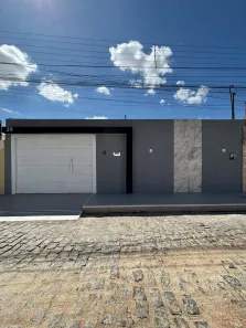 Casa com 3 Quartos para alugar, 130m² no Vila Eduardo, Petrolina