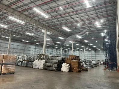 Galpão/Depósito/Armazém para alugar, 9463m² no Mombaça, São Roque