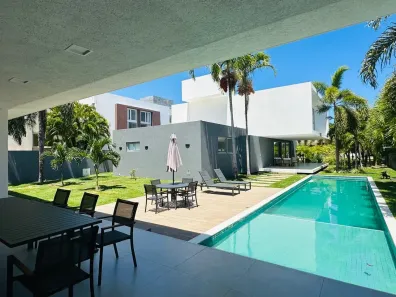 Casa de Condomínio com 4 Quartos para alugar, 560m² no Busca Vida (Abrantes), Camaçari