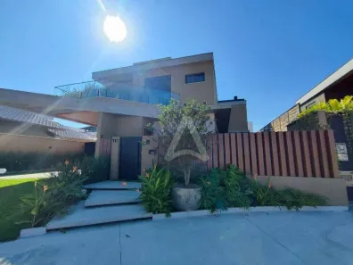 Casa de Condomínio com 4 Quartos à venda, 290m² no Campeche, Florianópolis