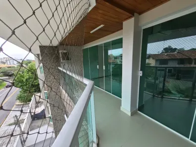 Apartamento com 3 Quartos para alugar, 130m² no Cancela Preta, Macaé