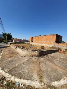 Lote/Terreno à venda, 320m² no Vila Real, Hortolândia