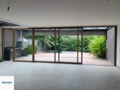 Casa com 4 Quartos à venda, 350m² no Camburi, São Sebastião