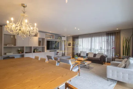 Apartamento com 4 Quartos à venda, 275m² no Vila Olímpia, São Paulo