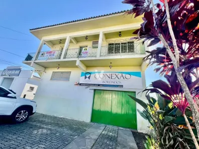 Imóvel Comercial com 3 Quartos à venda, 270m² no São José, Santa Maria