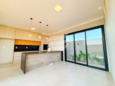 Casa de Condomínio com 3 Quartos à venda, 138m² no Aeroporto, Araçatuba