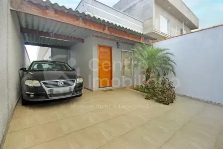 Casa com 3 Quartos à venda, 94m² no , Peruíbe