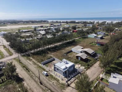 Casa com 3 Quartos à venda, 70m² no Village Dunas 1, Balneário Gaivota