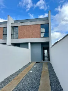 Sobrado com 2 Quartos à venda, 61m² no Parque Guarani, Joinville