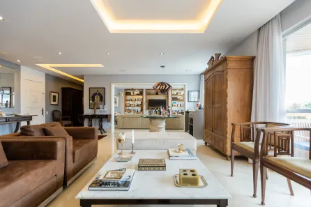 Apartamento com 2 Quartos à venda, 256m² no Batel, Curitiba