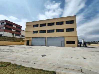 Galpão/Depósito/Armazém para alugar, 6800m² no Centro Industrial de Arujá, Arujá