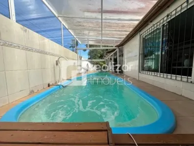 Casa com 4 Quartos para alugar, 676m² no Rio Tavares, Florianópolis