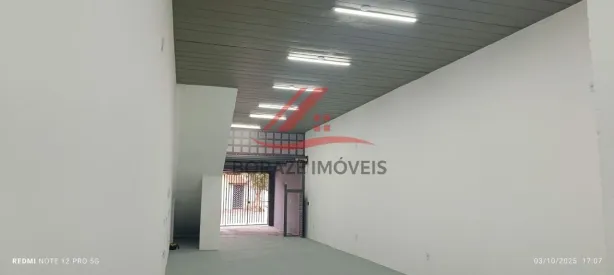Sala Comercial para alugar, 90m² no Jardim Guapituba, Mauá