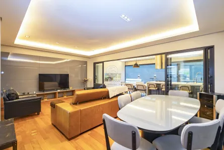 Casa de Condomínio com 4 Quartos à venda, 281m² no Santo Inácio, Curitiba