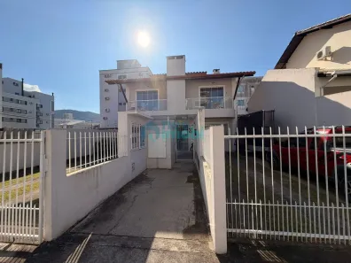 Apartamento com 2 Quartos à venda, 65m² no Pagani, Palhoça
