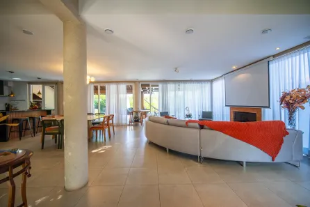 Casa de Condomínio com 4 Quartos à venda, 310m² no Jardim Passárgada I, Cotia