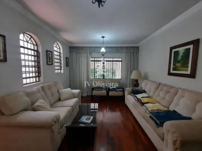Sobrado com 3 Quartos à venda, 226m² no Jardim Peri Peri, São Paulo