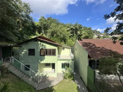Casa com 4 Quartos à venda, 222m² no Garcia, Blumenau