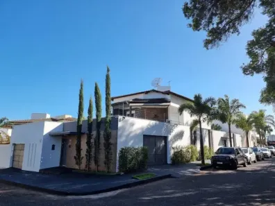 Casa de Condomínio com 4 Quartos à venda, 236m² no América, Joinville