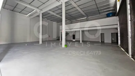 Galpão/Depósito/Armazém para alugar, 575m² no Nova Esperança, Balneário Camboriú