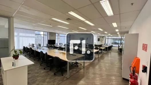 Sala Comercial para alugar, 368m² no Indianópolis, São Paulo