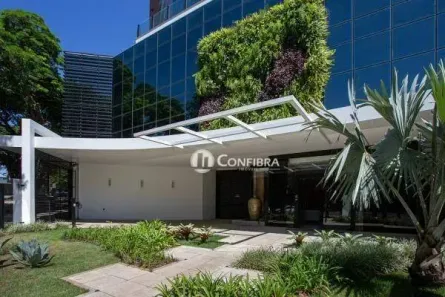 Apartamento com 4 Quartos para alugar, 235m² no Zona 01, Maringá