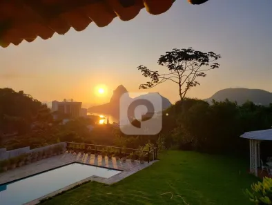 Casa com 3 Quartos à venda, 5570m² no Botafogo, Rio de Janeiro