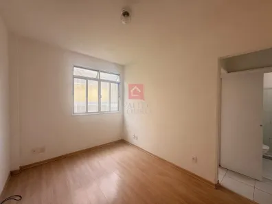Apartamento com 1 Quarto para alugar, 32m² no Mosela, Petrópolis