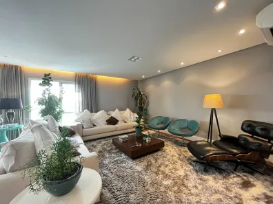 Apartamento com 3 Quartos à venda, 240m² no Cidade Monções, São Paulo