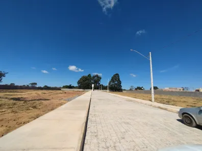 Lote/Terreno à venda, 438m² no Taguatinga Norte, Brasília