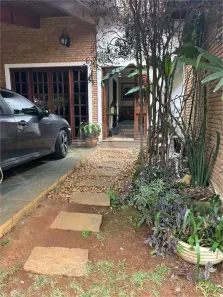 Imóvel Comercial com 3 Quartos para alugar, 334m² no Jardim do Lago, Atibaia