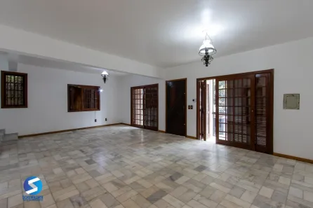 com 3 Quartos à venda, 400m² no Nonoai, Porto Alegre