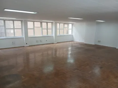Prédio Comercial para alugar, 121m² no República, São Paulo