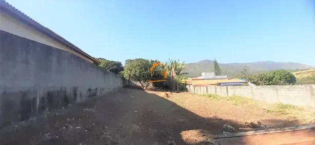 Lote/Terreno à venda, 616m² no Loteamento Jardim Solares, Atibaia