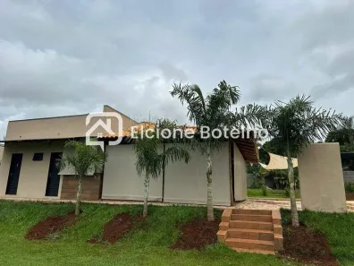 Fazenda/Sítio com 1 Quarto à venda, 2000m² no Luizote de Freitas, Uberlândia