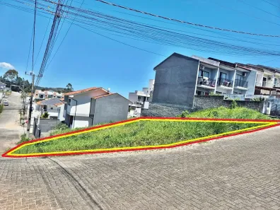 Lote/Terreno à venda, 331m² no Potecas, São José