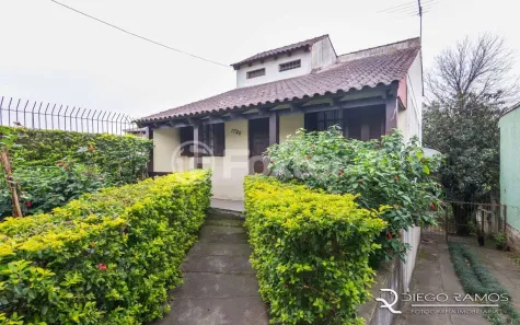 Casa com 3 Quartos à venda, 188m² no Vila Nova, Porto Alegre