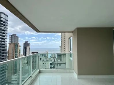 Apartamento com 3 Quartos à venda, 155m² no Meia Praia, Itapema