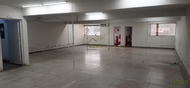 Ponto Comercial para alugar, 240m² no Centro, Osasco