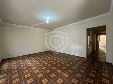 Imóvel Comercial com 4 Quartos para alugar, 163m² no Jardim Nasralla, Bauru