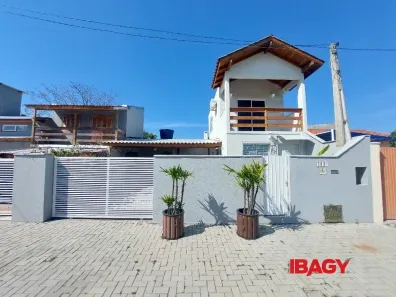 Casa com 1 Quarto para alugar, 80m² no Campeche, Florianópolis