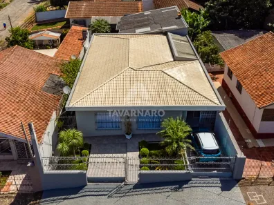 Casa com 3 Quartos à venda, 327m² no Uvaranas, Ponta Grossa