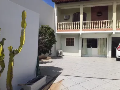 Casa com 3 Quartos à venda, 380m² no Parque Hotel, Araruama