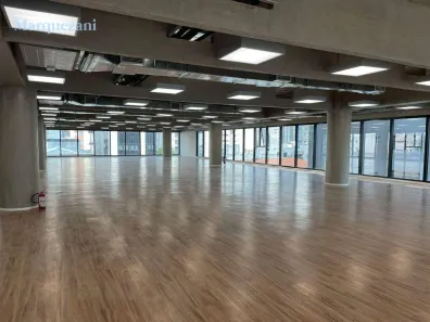 Sala Comercial para alugar, 779m² no Pinheiros, São Paulo