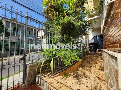 Casa com 3 Quartos à venda, 278m² no Carlos Prates, Belo Horizonte