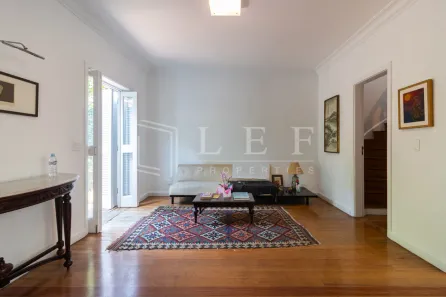 Casa com 4 Quartos para alugar, 400m² no Jardim Europa, São Paulo